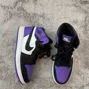 Nike Air Jordan 1 Retro High Purple Black Sneakers